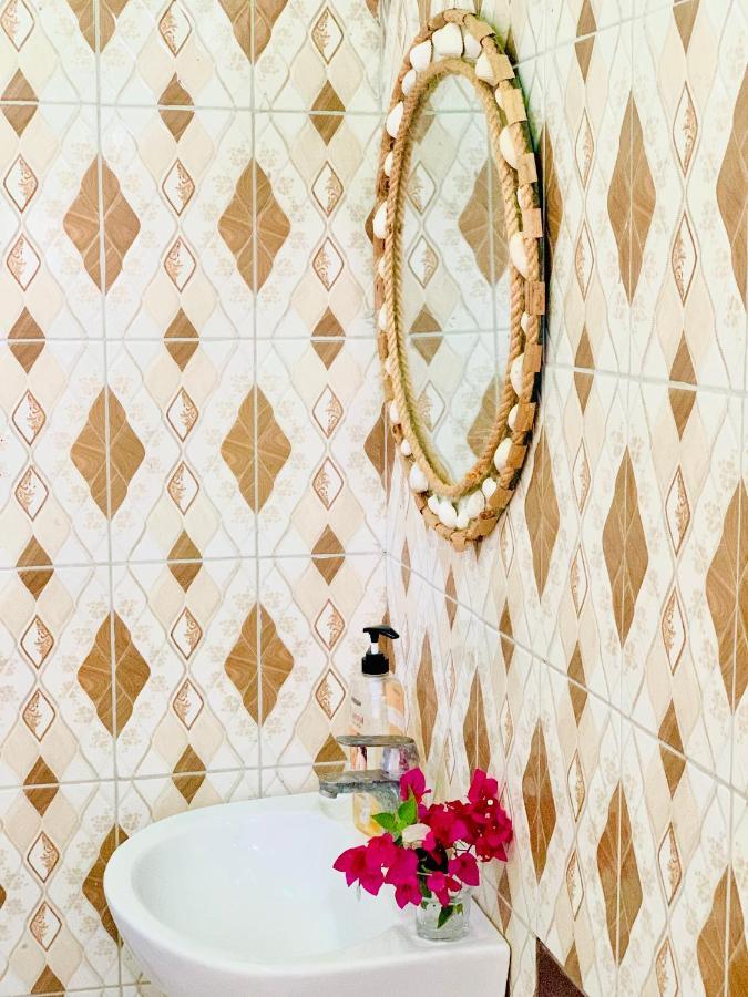Uroa Getaway Bed & Breakfast Екстериор снимка